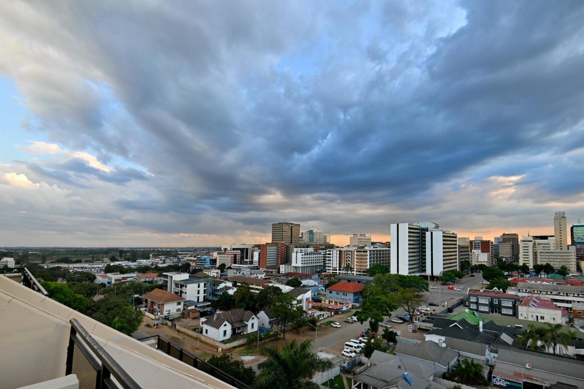 Holiday Inn - Harare By Ihg Exterior photo